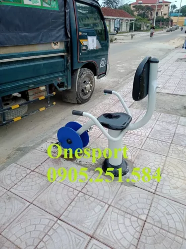 Dụng cụ tập đạp xe có tựa lưng ngoài trời onesport (4)