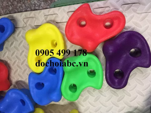 1607496448_mau-leo-nui-3