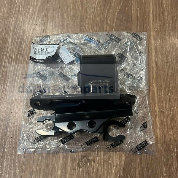 Cao su chân máy đuôi hộp số Ford Escape 2.3 chinh hãng 