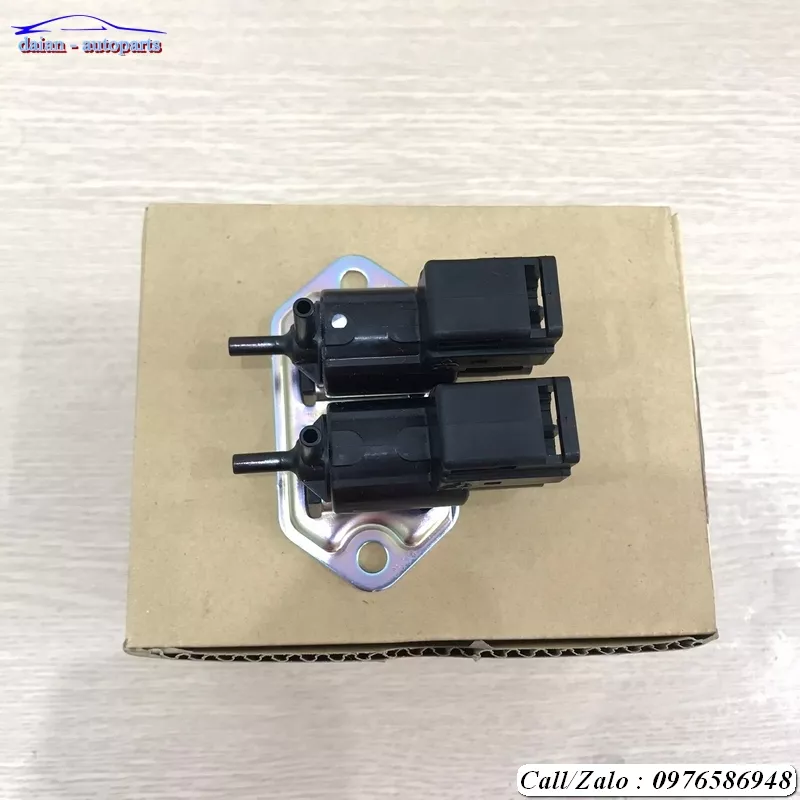 Van chân không Ford Ranger 2005 chính hãng WLG218740