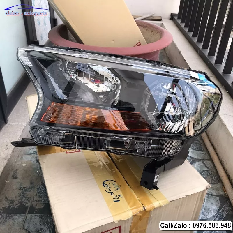 Đèn pha Ford Ranger 2015 - 2021 2.2L XLS chính hãng EB3Z13100X EB3Z13008FF