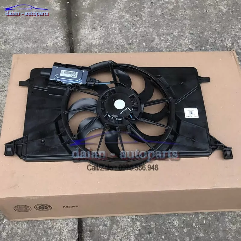 Quạt két nước Ford Focus 1.6 2.0 2013 chính hãng