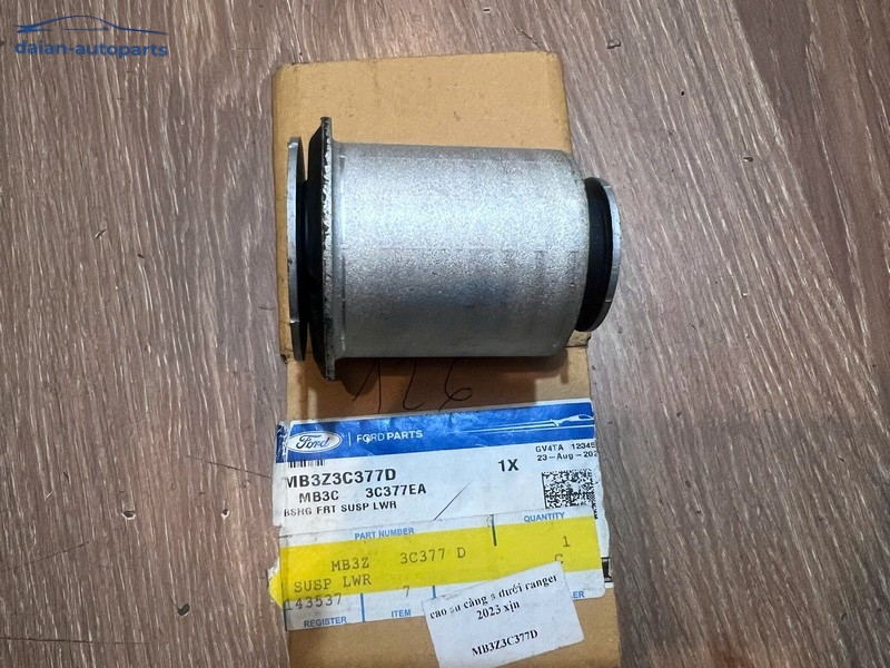 Cao su càng A dưới Ranger 2023 chính hãng