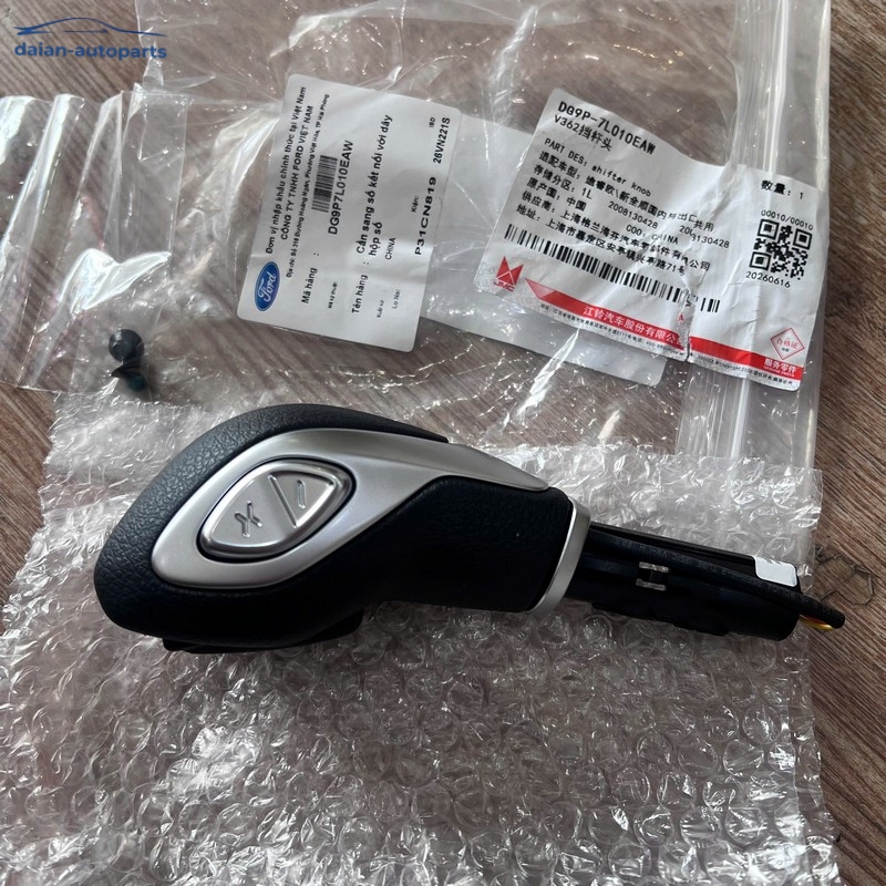 Tay nắm cần số Tourneo 2.0 chính hãng