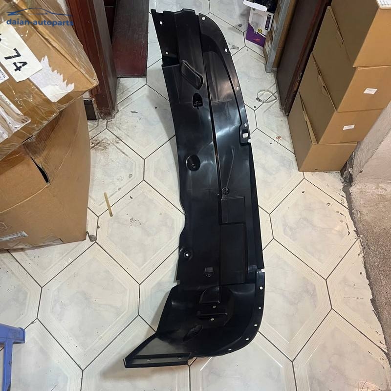 Chắn bùn tai xe Ford Ranger 2013–2015 chính hãng