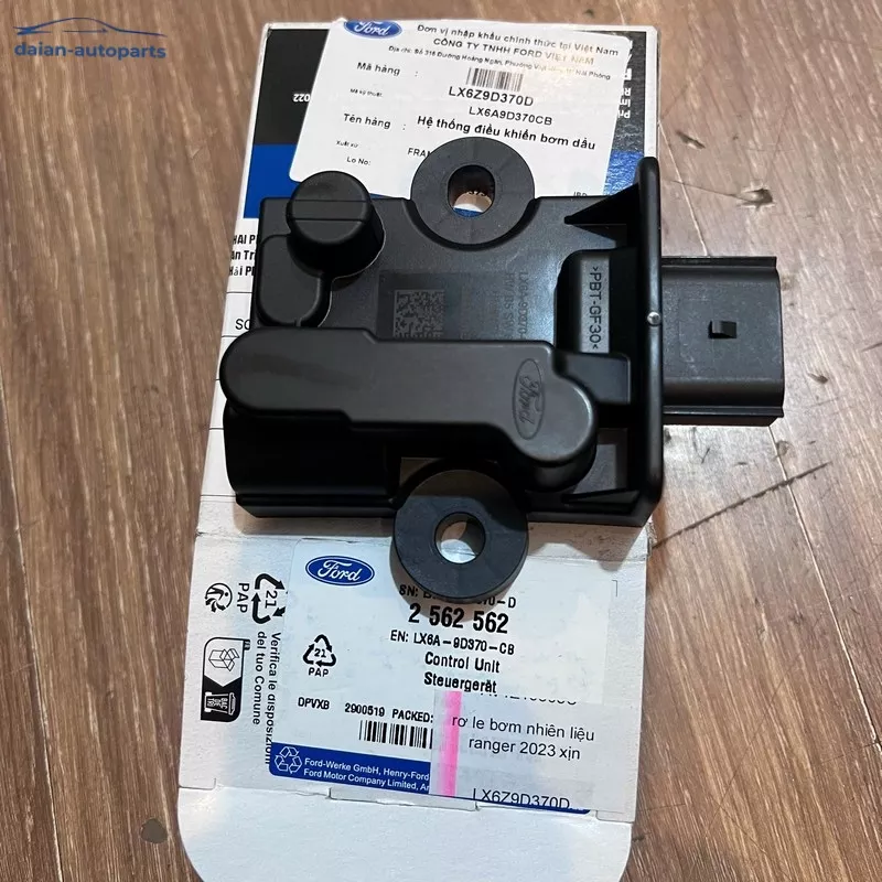Bộ điều khiển bơm nhiên liệu Ranger 2023 chính hãng LX6Z9D370D