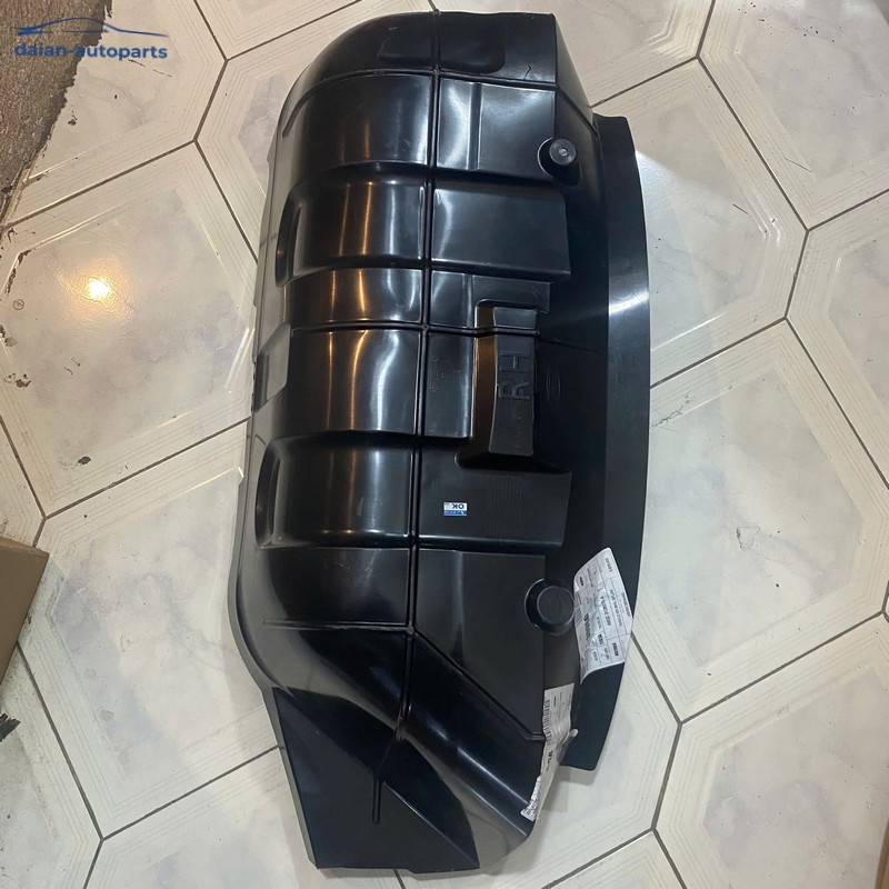 Tấm chắn bùn lòng vè sau phải Ford Ranger 2013- 2021 chính hãng AB3Z2128370A