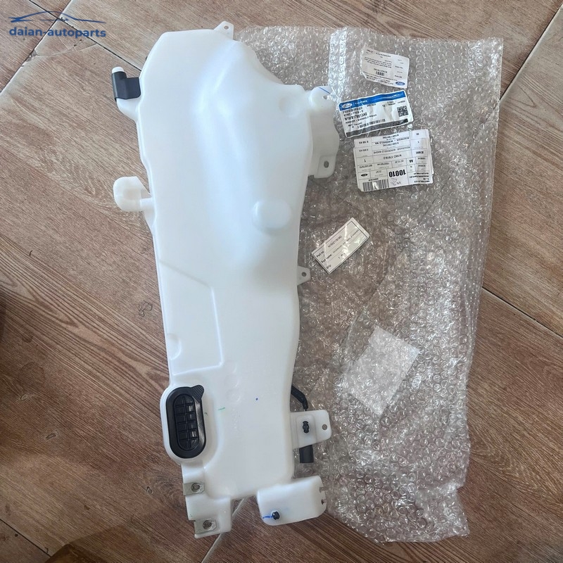 Bình nước rửa kính Ranger 2023 chính hãng có bơm cảm biến N1WZ17618C
