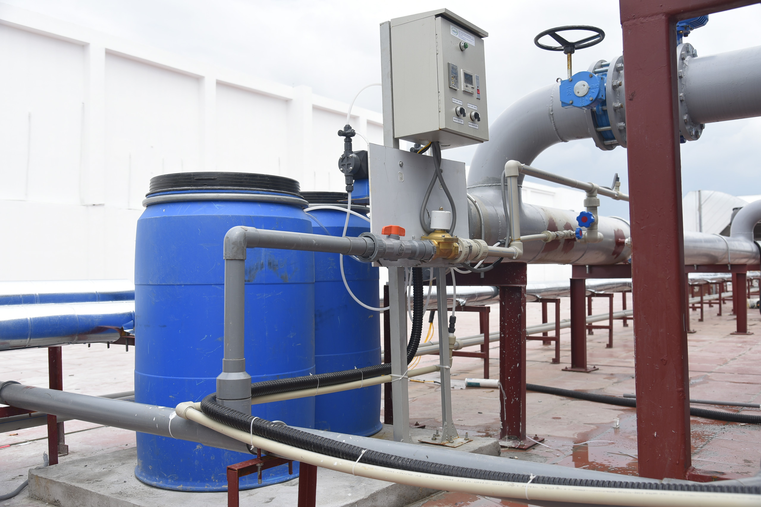 Hệ thống Châm hoá chất nuôi cấy vi sinh tự động