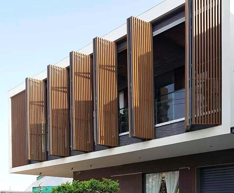 Gỗ nhựa trang trí ngoài nhà