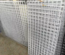 Khung lưới thép trang trí