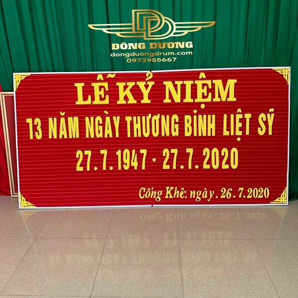 Chữ viết hội trường