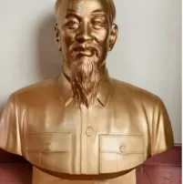 Tượng Bác Hồ