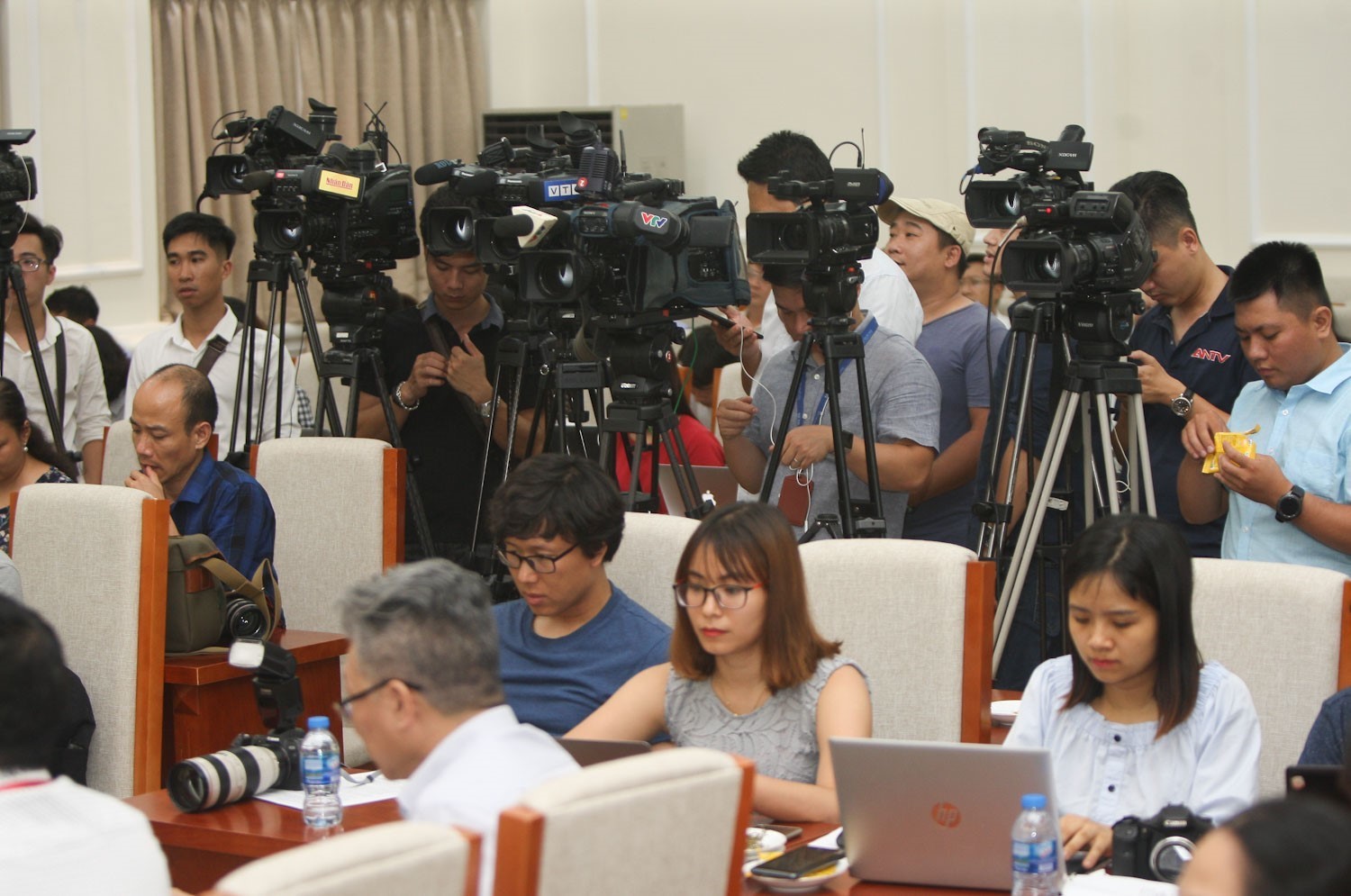 Báo chí sự kiện