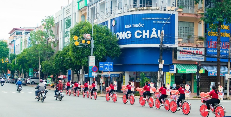 Tổ chức roadshow