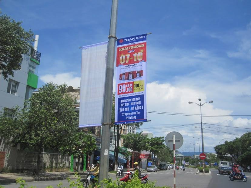 Treo banner sự kiện