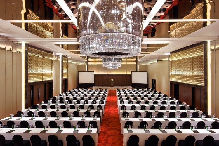 Chuyên viên thiết kế sự kiện