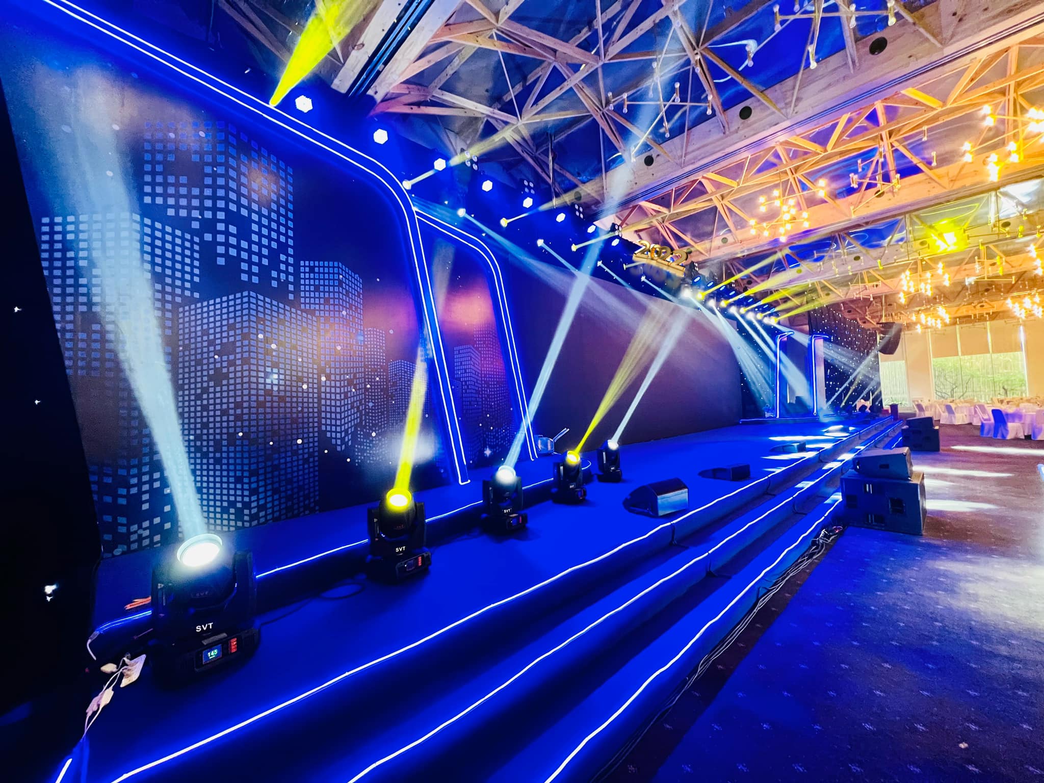 Tổ chức sự kiện