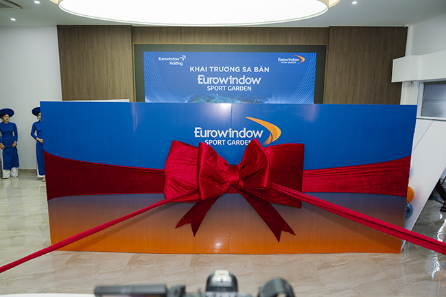 khai trương văn phòng