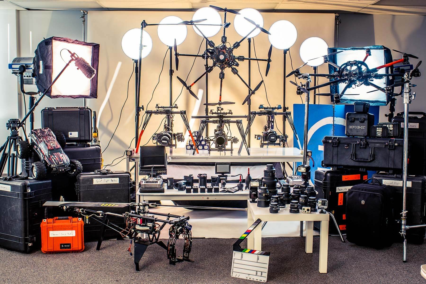 Thiết bị sự kiện