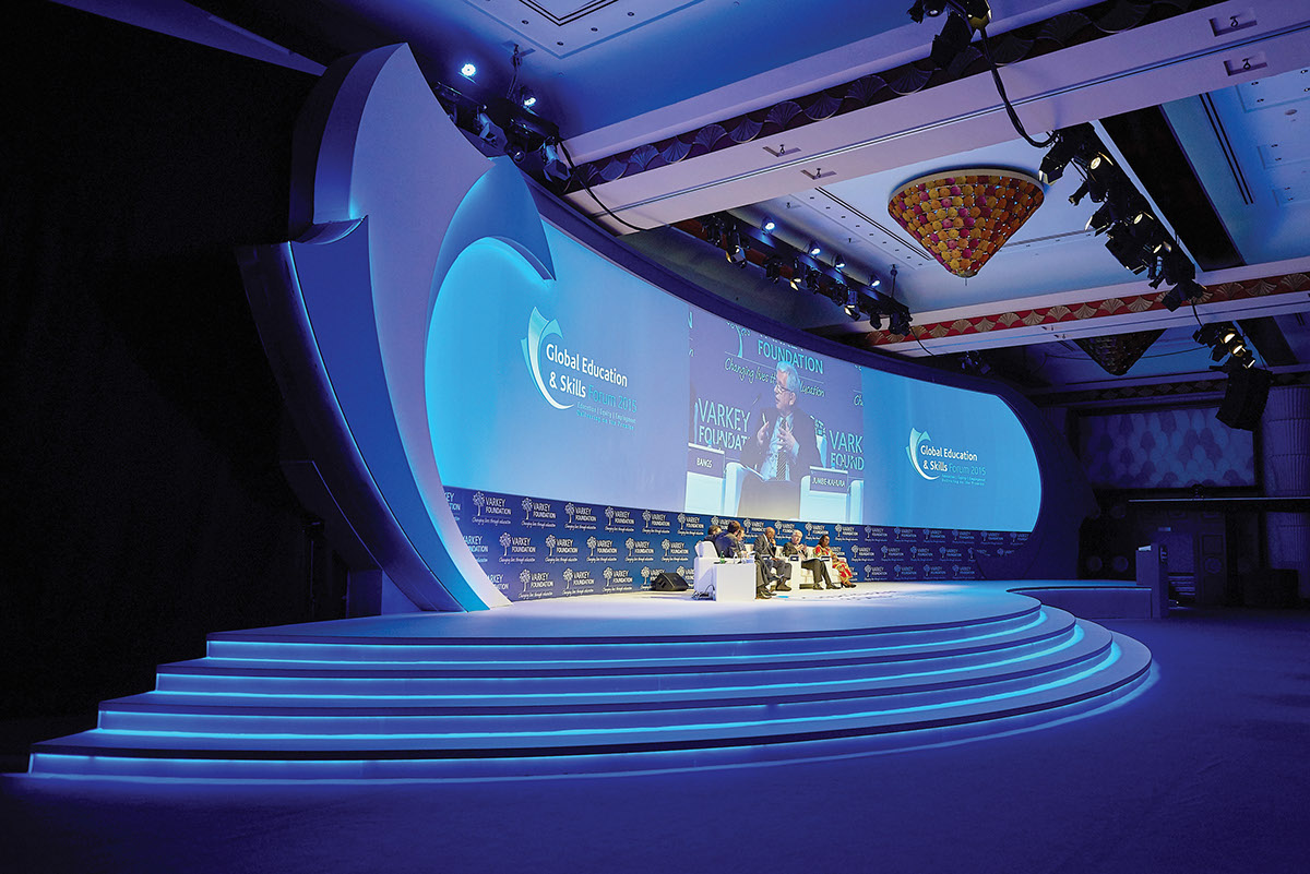 Thiết kế sân khấu sự kiện tại Nghệ An