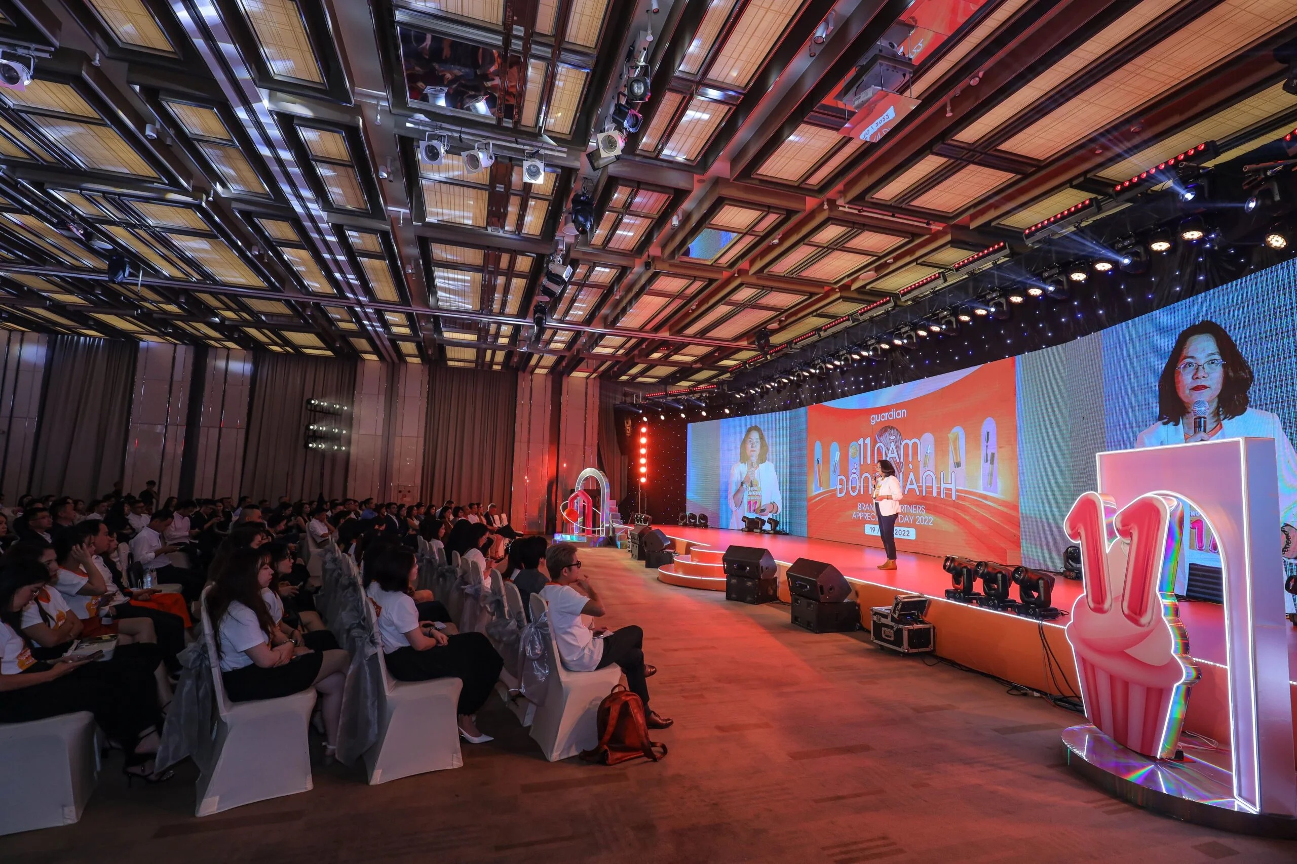 Tổ chức sự kiện doanh nghiệp