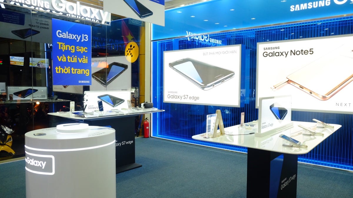 Lễ ra mắt sản phẩm