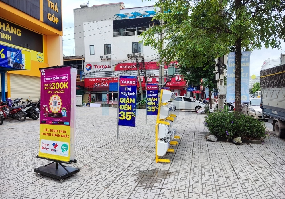 Treo banner sự kiện
