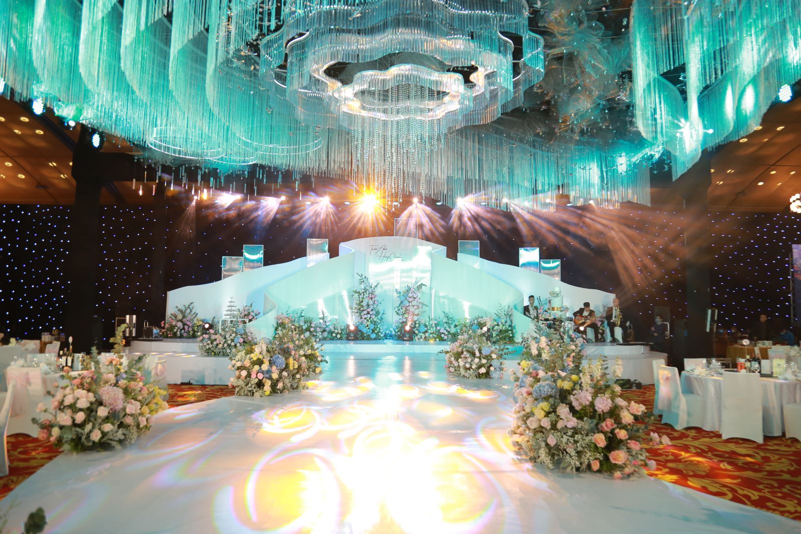 Decor tiệc cưới
