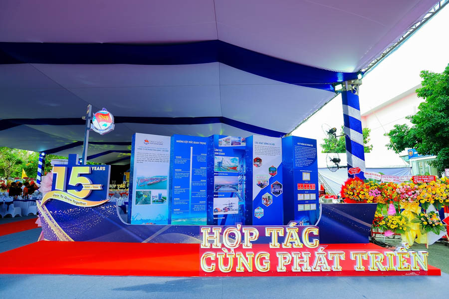 Tổ chức sự kiện nhãn hàng