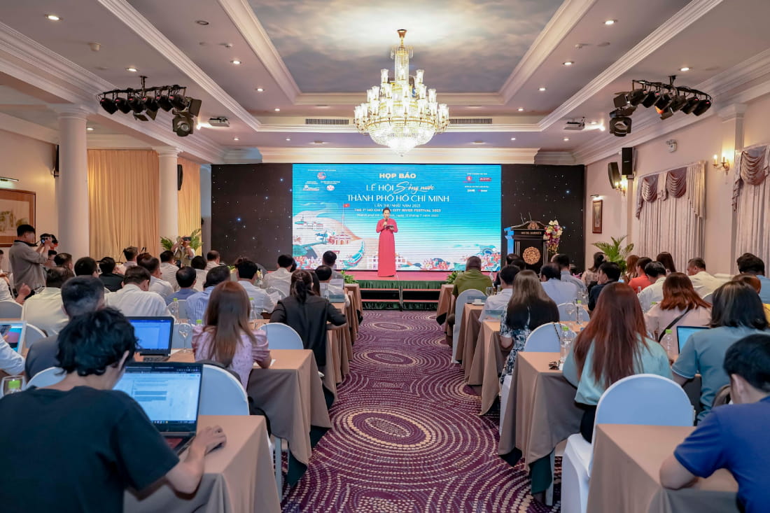 Tổ Chức Hội Thảo Doanh Nghiệp Chuyên Nghiệp Tại Nghệ An