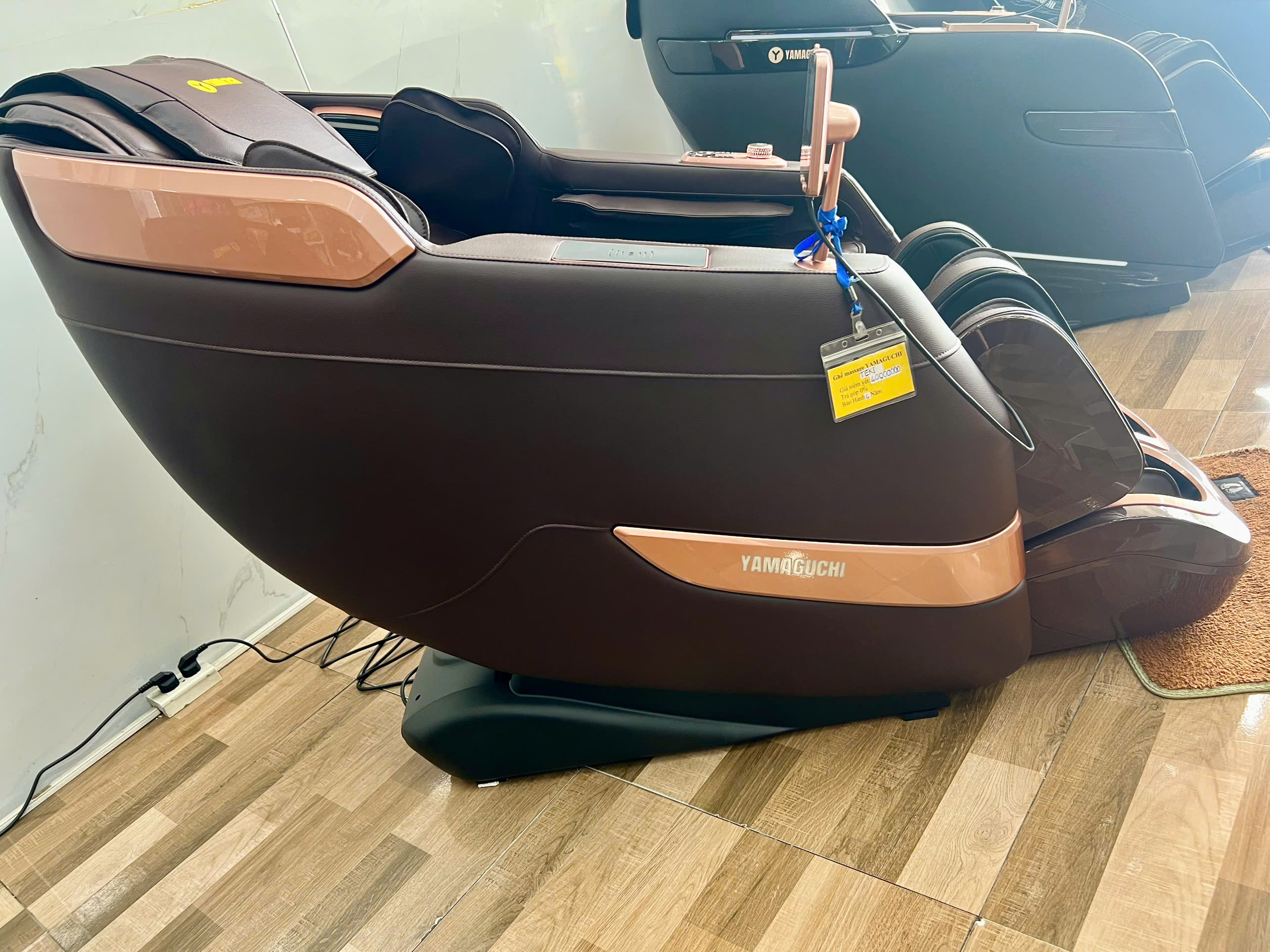 z7503549088421_9ee06d85e7eda55f1afcc3f1f54443e2