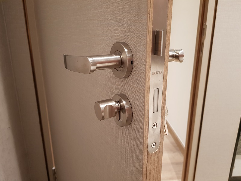 than-khoa-Imundex-747.11.199-cua-di-55-72mm-mh