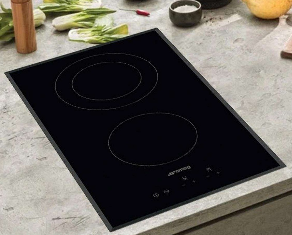 bep-dien-smeg-SE332EB-535.64.241