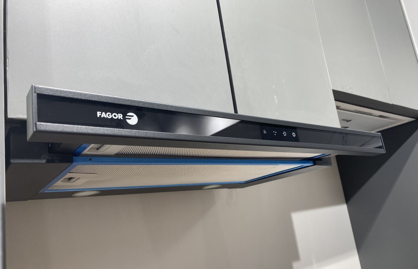 may-hut-mui-60cm-am-tu-kinh-den-fagor-3AF3-641B