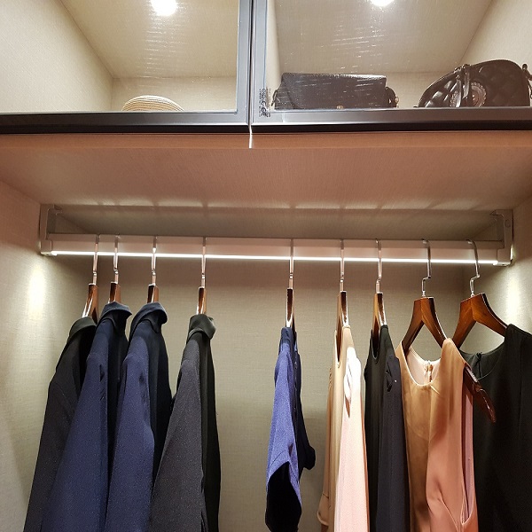 Đèn LED thanh treo 7608212 Imundex 10W/m trắng ấm 664mm