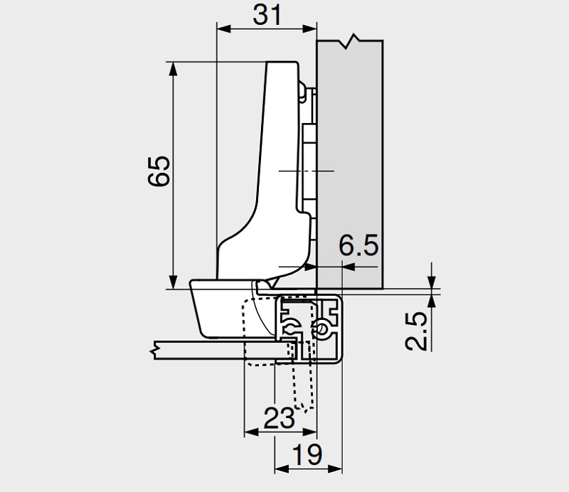 ban-le-blum-71B950A-giam-chan-trum-nua-cua-nhom-kt