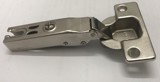 Ban-le-Hafele-315.30.721-Metalla-A-giam-chan-trum-ngoai