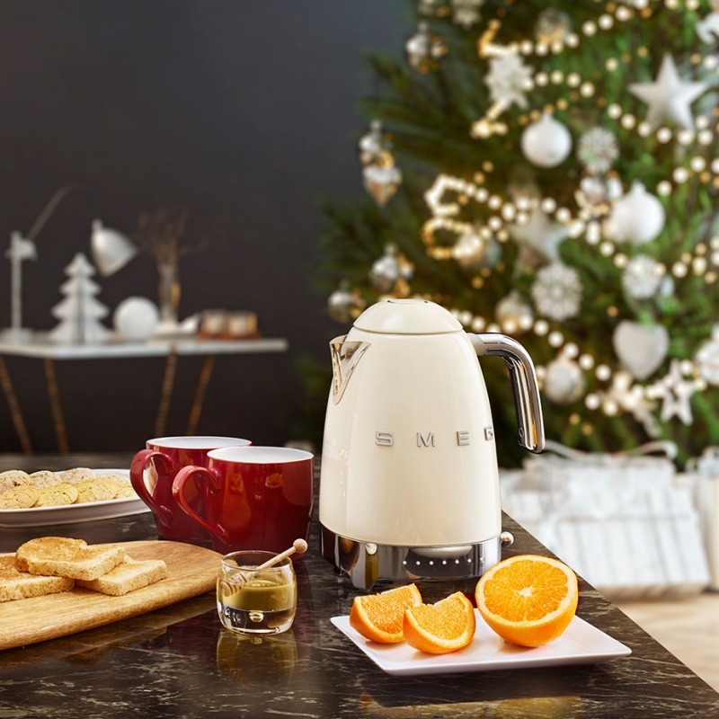 am-dun-nuoc-Smeg-KLF04CREU-535.43.755-chinh-nhiet-do-mau-kem