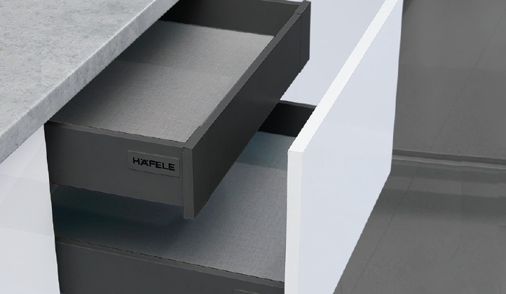 ray-hop-Hafele-giam-chan-xam