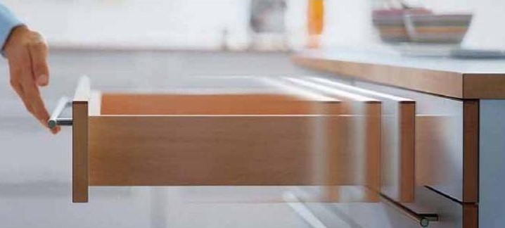 Ray-am-Hafele-mo-toan-phan-giam-chan