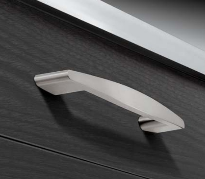 Tay-nam-tu-Hafele-110.34.236-ma-crom-bong-180x26mm