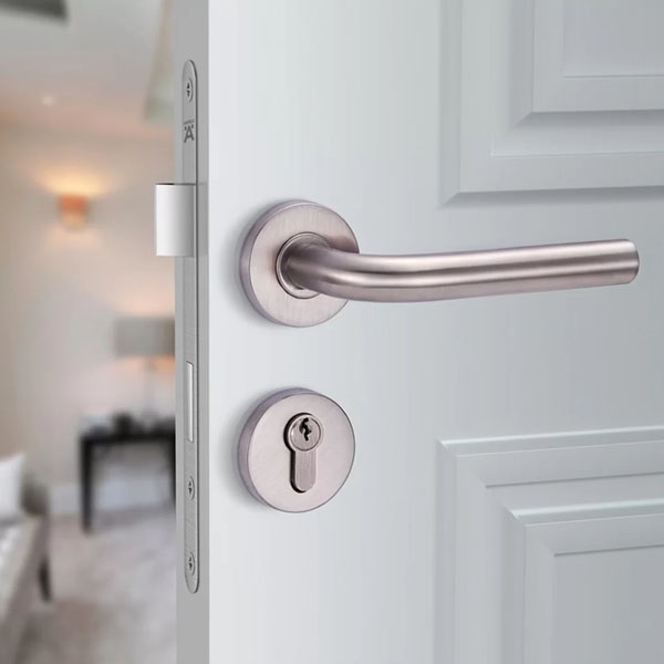 bo-tay-gat-hafele-903.92.596-cua-vệ-sinh-inox-mo-mh