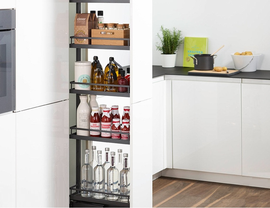 Tu-kho-Hafele-546.54.511-Dispensa-4-khay-R300mm-den