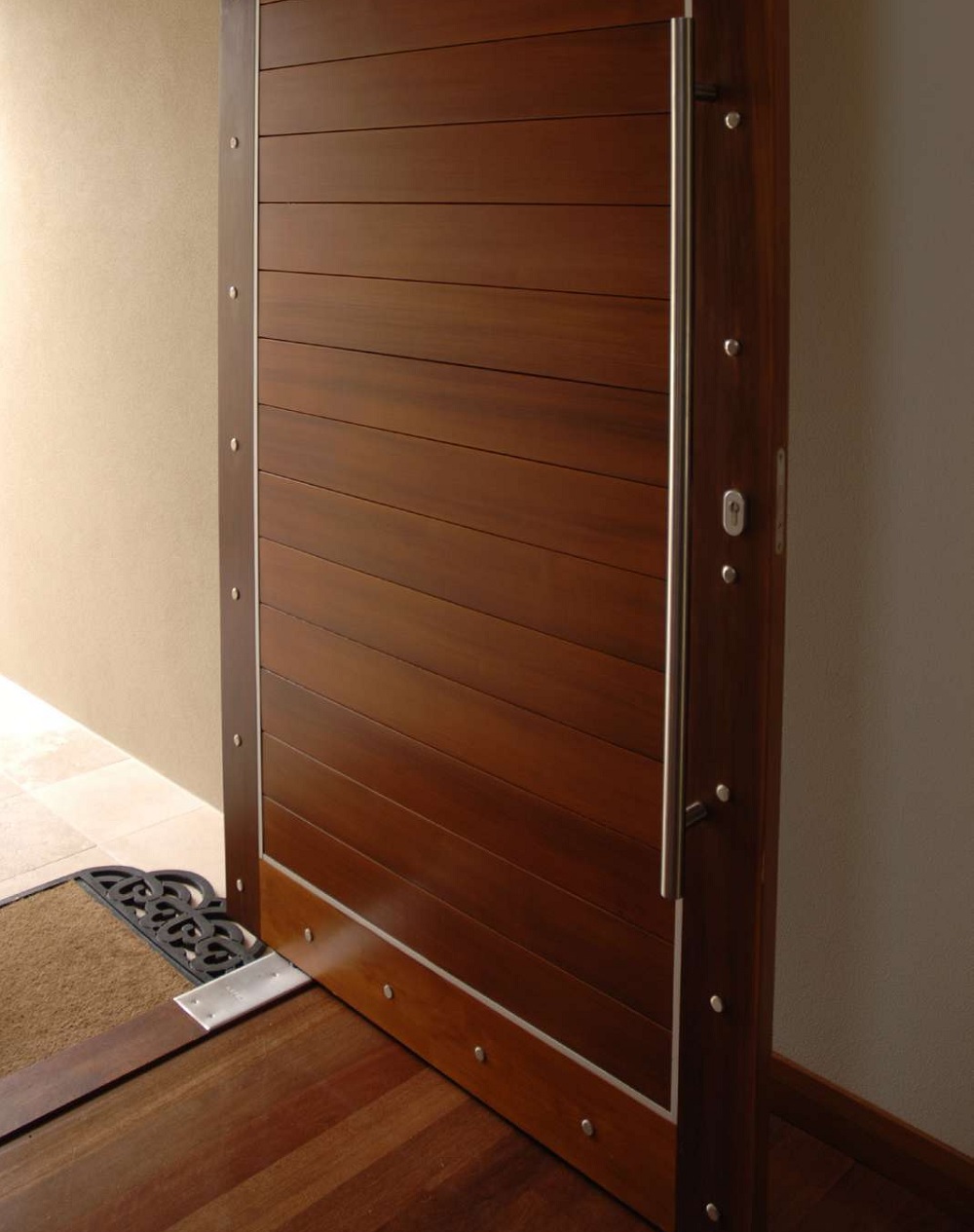 ban-le-san-932.10.050-hafele-geze-khong-dung-150kg-kt