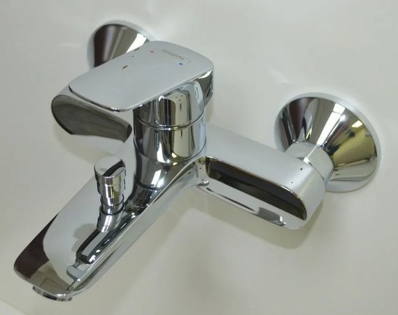 bo-tron-noi-71403000-hansgohe-logis-e-2-duong-nuoc-mh1