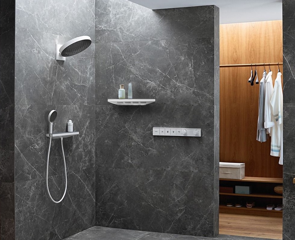 sen-dau-26230700-hansgrohe-rainfinity-360-gan-tuong-mh