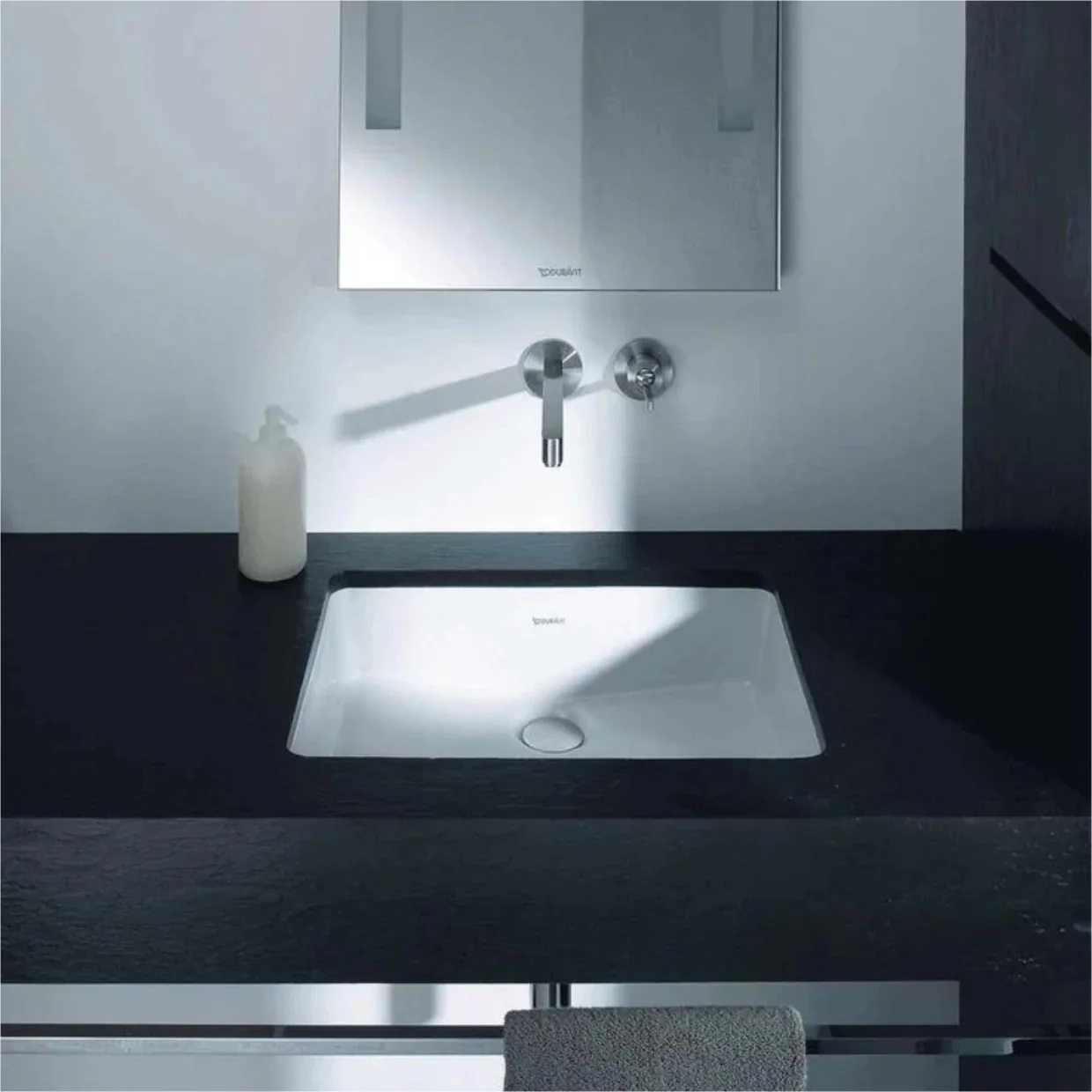 lavabo-am-ban-0384600000-duravit-vero-air-635x345mm-mh1