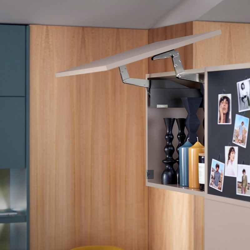 bo-tay-nang-blum-22S1205-hs-top-1-canh-go-mh8