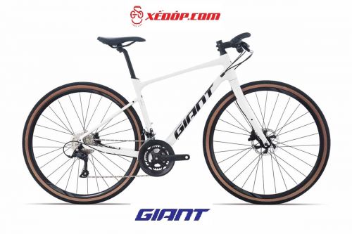 Xe đạp GIANT 2025 REVOLT-F2